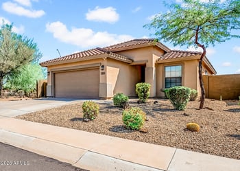 3819 W Links Dr, Phoenix, AZ 85086