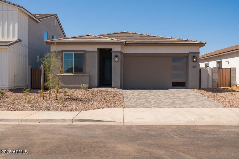382 Lindo Ln, San Tan Valley, AZ 85140