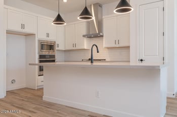 382 Lindo Ln, San Tan Valley, AZ 85140