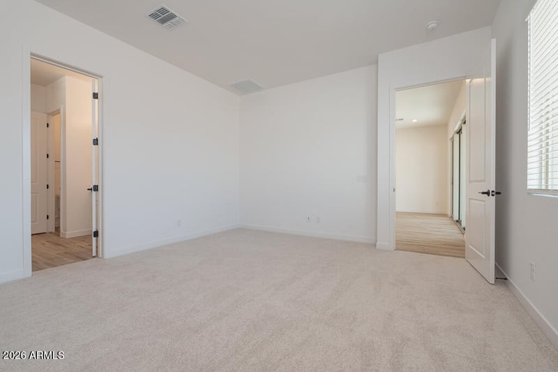382 Lindo Ln, San Tan Valley, AZ 85140