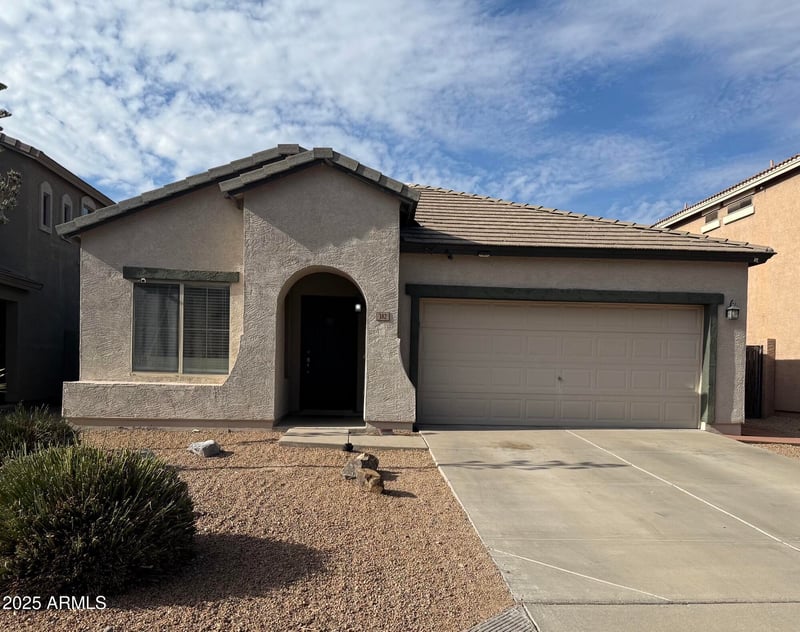 382 Maddison St, San Tan Valley, AZ 85140