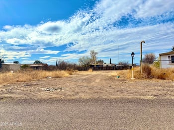 382 Violet Ave #382, Douglas, AZ 85607
