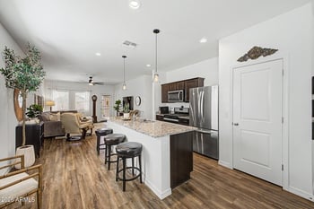 382 Mammoth Cave Dr, San Tan Valley, AZ 85140
