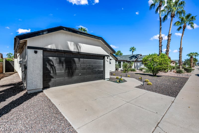 3820 Carol Ann Way, Phoenix, AZ 85032