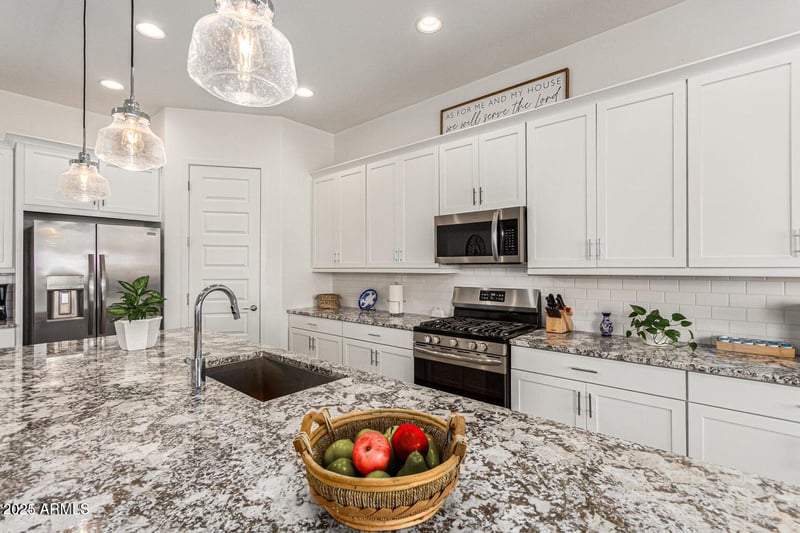3820 Mcneil St, Laveen, AZ 85339
