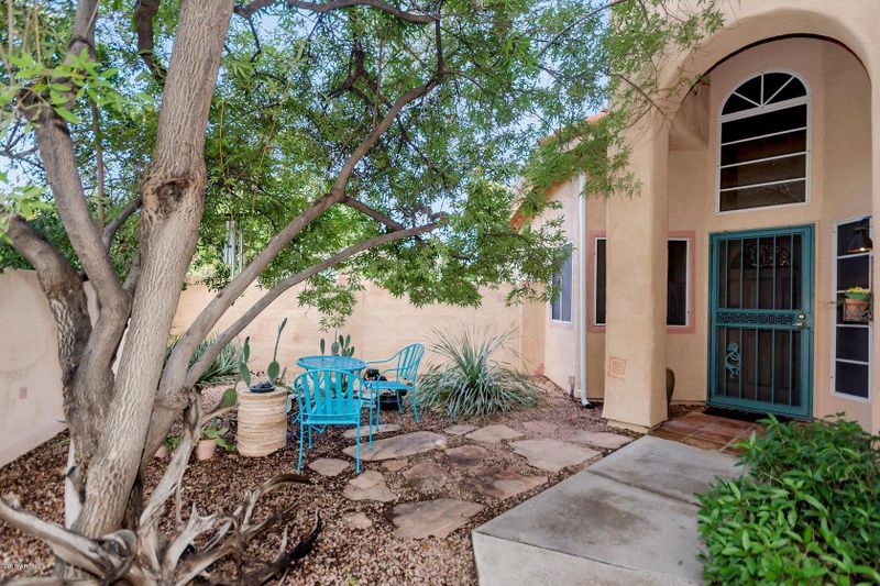 3820 N Sawtooth Cir, Mesa, AZ 85215