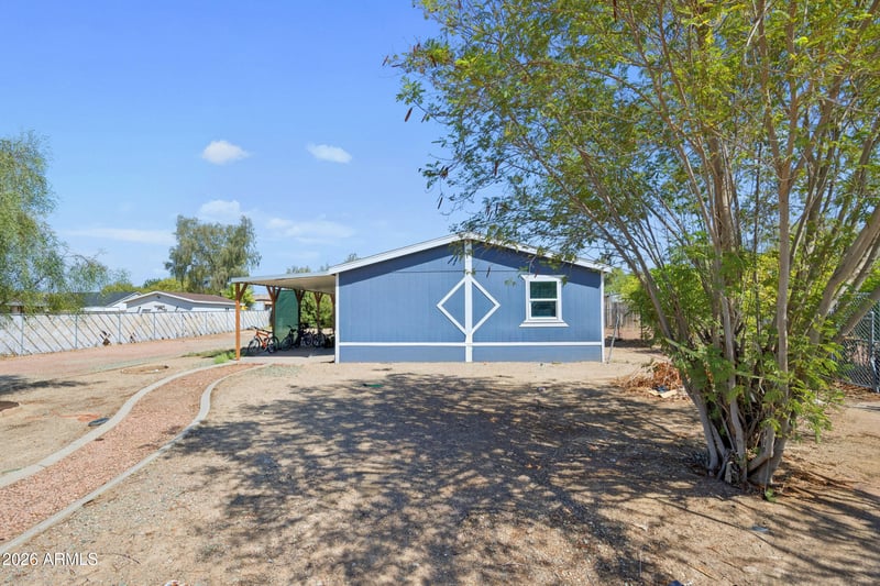 3820 W Lone Cactus Dr, Glendale, AZ 85308