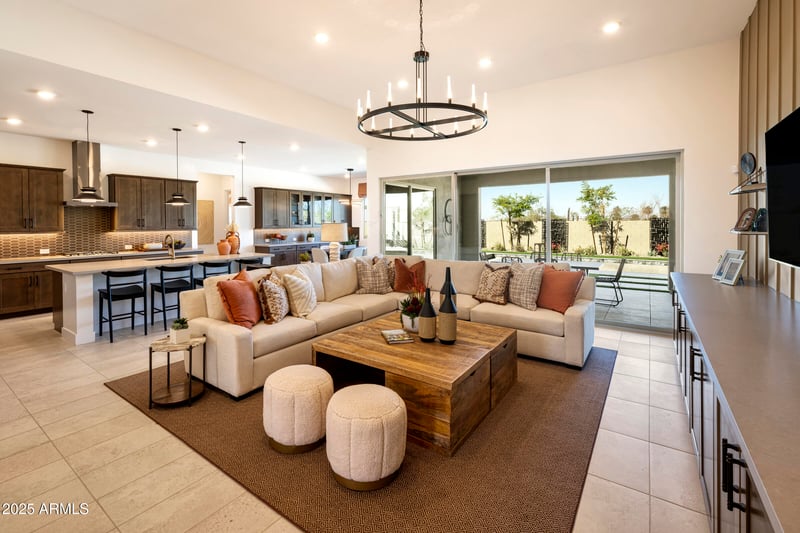 3820 Whispering Hills Dr, Laveen, AZ 85339