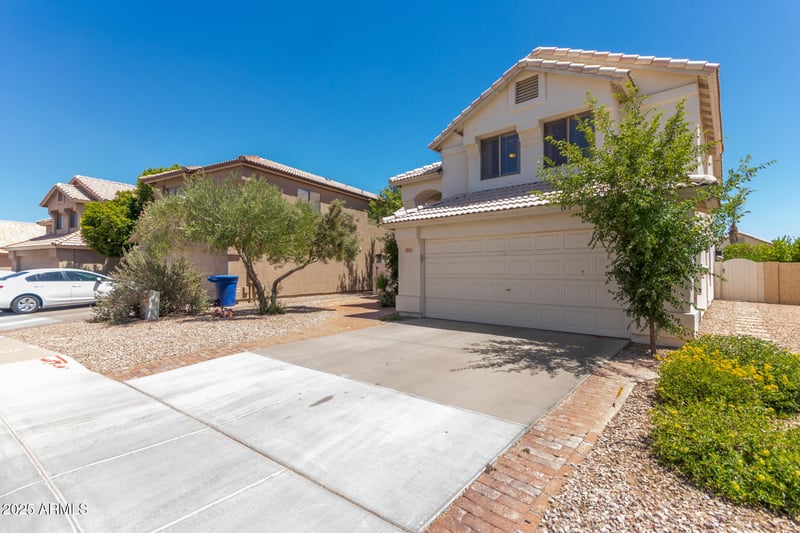 3821 Barcelona Dr, Chandler, AZ 85226