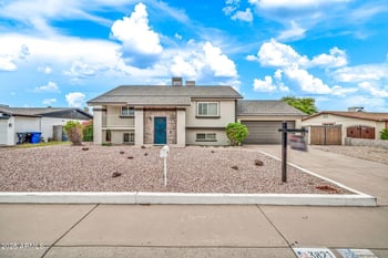 3821 Danbury Dr, Glendale, AZ 85308