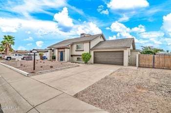 3821 Danbury Dr, Glendale, AZ 85308