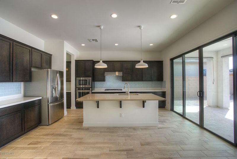 3821 E Horseshoe Pl, Chandler, AZ 85249