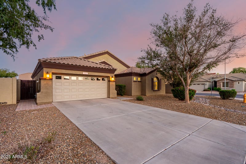 3821 Eucalyptus Pl, Chandler, AZ 85286