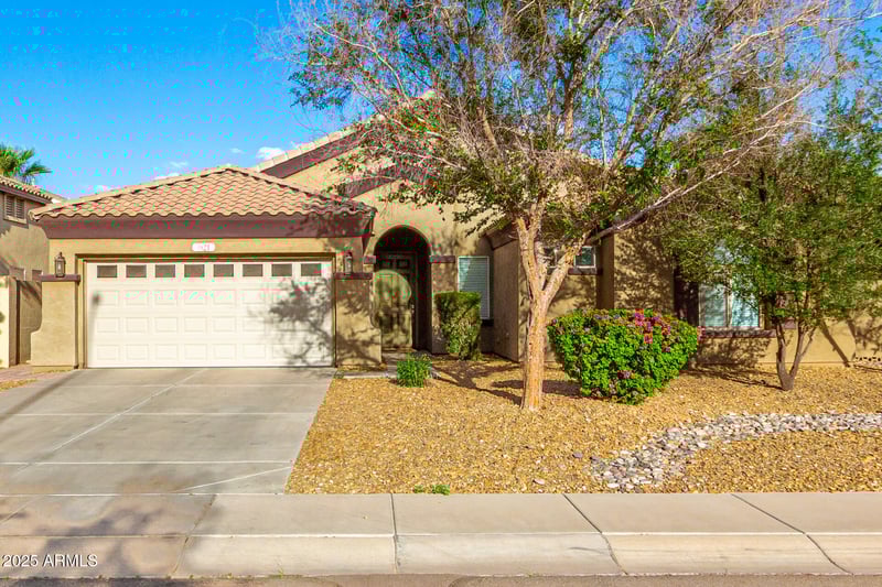 3821 Eucalyptus Pl, Chandler, AZ 85286