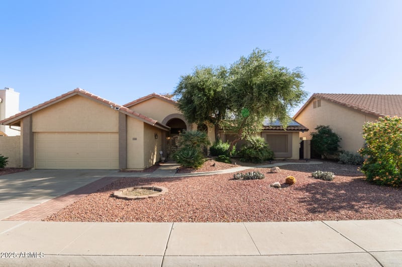 3821 Forest Ln, Avondale, AZ 85392
