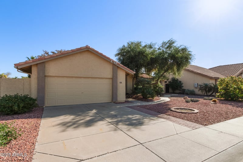 3821 Forest Ln, Avondale, AZ 85392