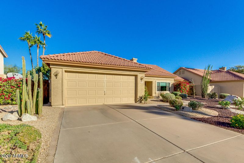 3822 E Goldfinch Gate Ln, Phoenix, AZ 85044