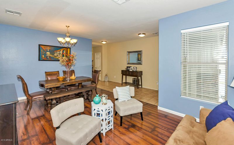 3822 S 100th Glen, Tolleson, AZ 85353