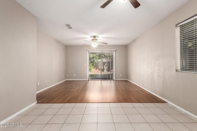 3822 W Fallen Leaf Ln, Glendale, AZ 85310