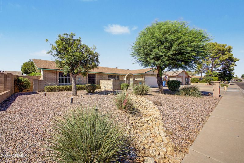 3822 W Helena Dr, Glendale, AZ 85308
