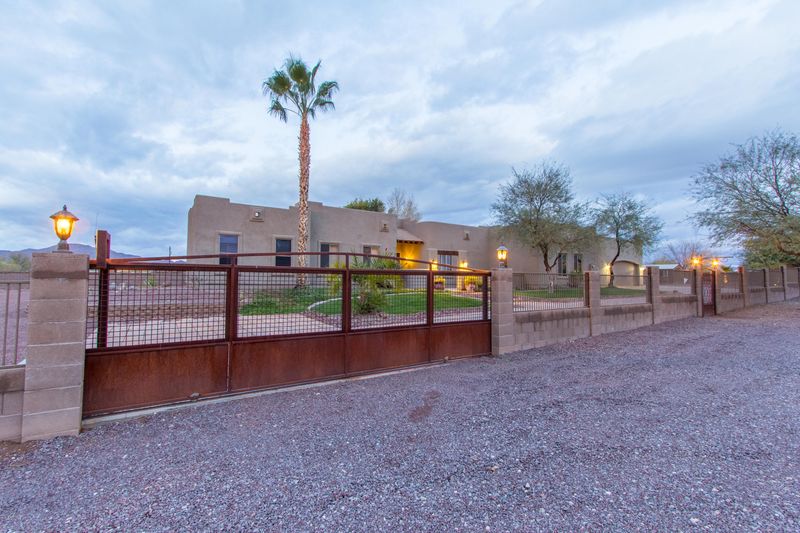 38227 N 17th Ave, Phoenix, AZ 85086