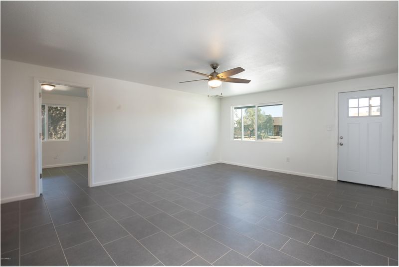 3823 E Ludlow Dr, Phoenix, AZ 85032