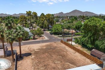 3823 E Palm Ln #B, Phoenix, AZ 85008