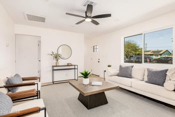 3823 Earll Dr, Phoenix, AZ 85019