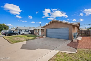 3823 Lawrence Rd, Phoenix, AZ 85019