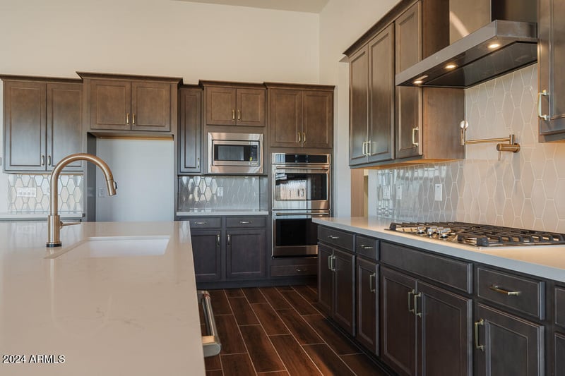 3823 Lodge Dr, Laveen, AZ 85339