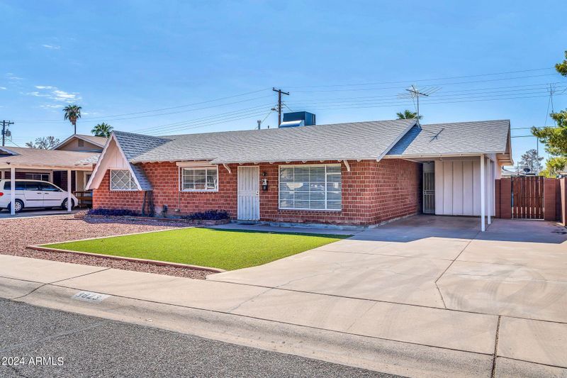 3823 W Keim Dr, Phoenix, AZ 85019