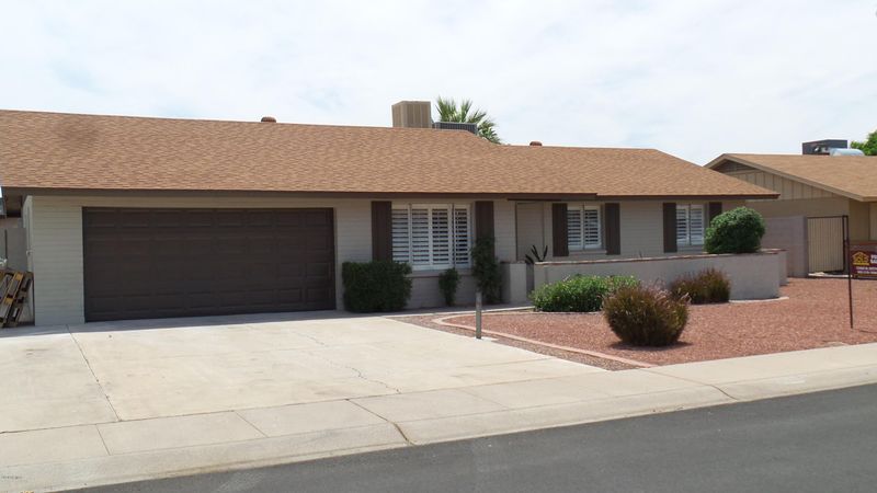 3823 W Mescal St, Phoenix, AZ 85029