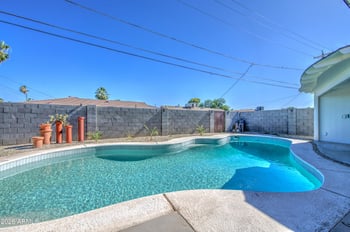 3823 Rose Ln, Phoenix, AZ 85019
