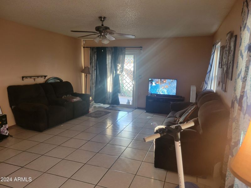 3824 N 88th Dr, Phoenix, AZ 85037