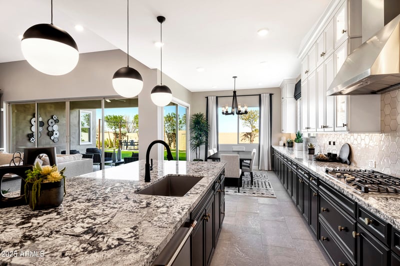 3824 Whispering Hills Dr, Laveen, AZ 85339