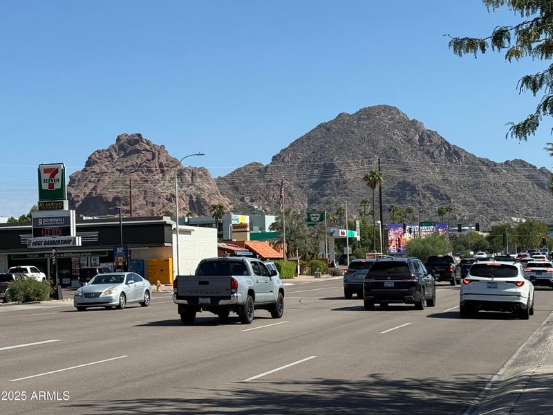 3825 Camelback Rd #120, Phoenix, AZ 85018