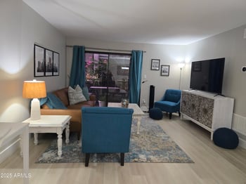 3825 Camelback Rd #176, Phoenix, AZ 85018