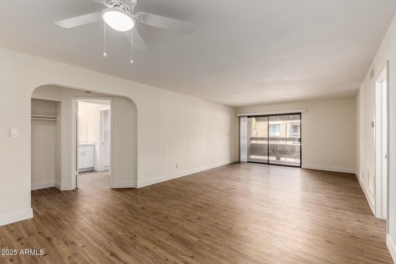 3825 Camelback Rd #234, Phoenix, AZ 85018