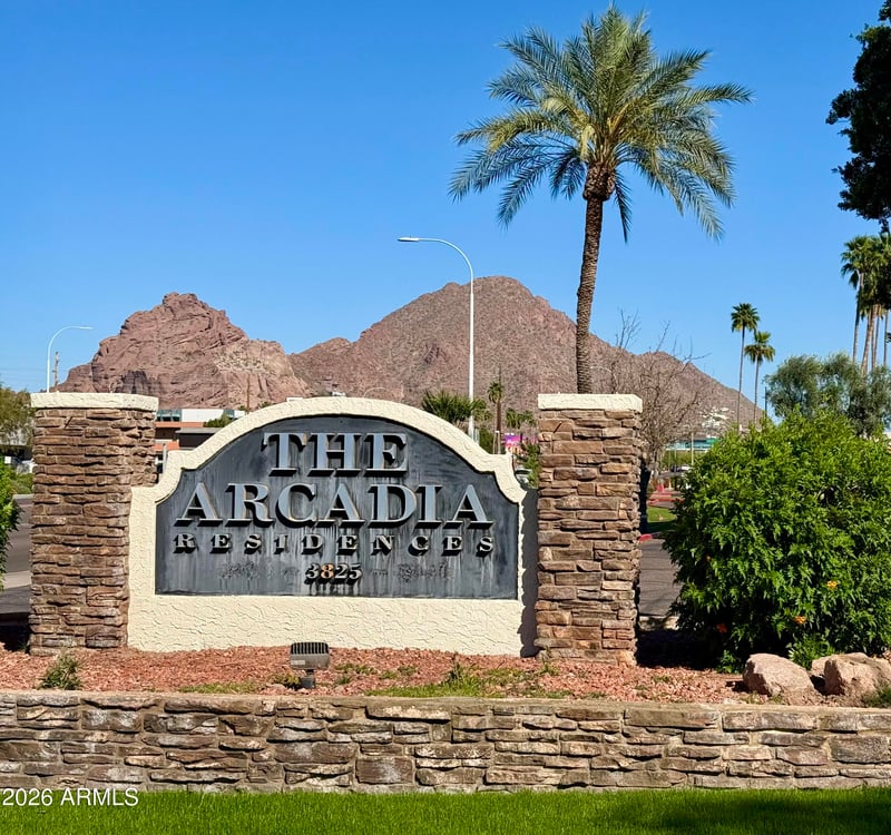 3825 E Camelback Rd #126, Phoenix, AZ 85018