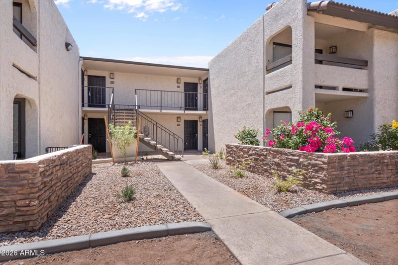 3825 E Camelback Rd #214, Phoenix, AZ 85018