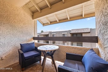 3825 E Camelback Rd #214, Phoenix, AZ 85018