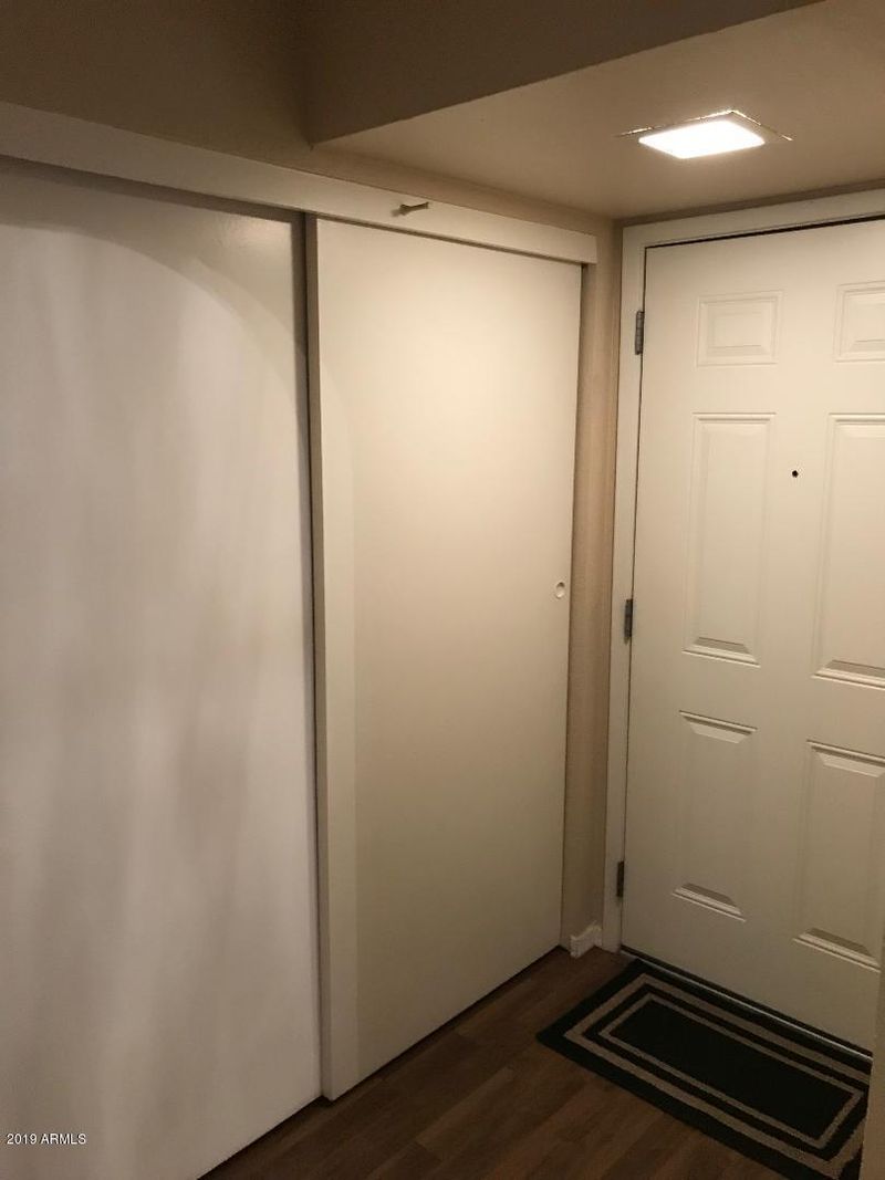 3825 E Camelback Rd #271, Phoenix, AZ 85018