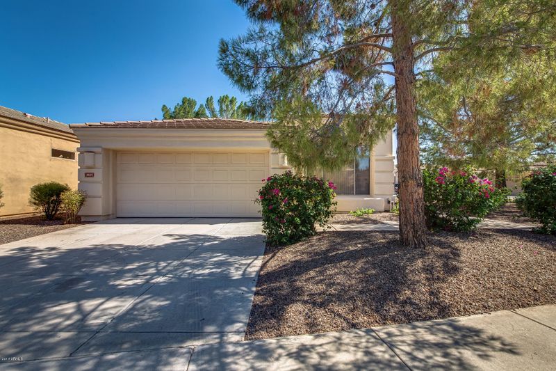 3825 E Carson Rd, Phoenix, AZ 85042