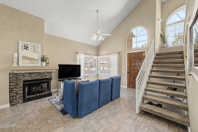 3825 E Gail Dr, Phoenix, AZ 85044