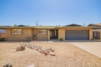 3825 Royal Palm Rd, Phoenix, AZ 85051