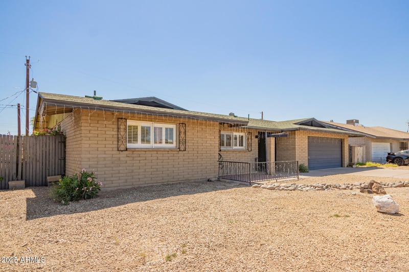 3825 Royal Palm Rd, Phoenix, AZ 85051