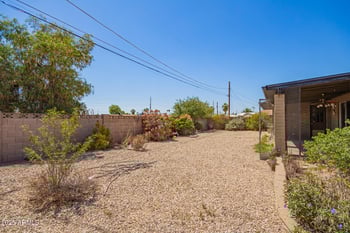 3825 Royal Palm Rd, Phoenix, AZ 85051