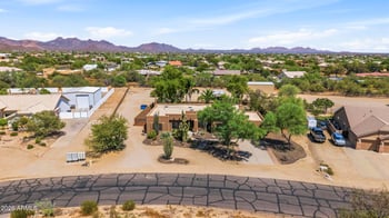 38253 N 3rd St, Phoenix, AZ 85086