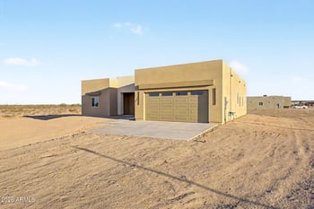 38253 Missouri Ave, Tonopah, AZ 85354