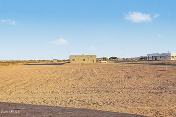 38253 Missouri Ave, Tonopah, AZ 85354